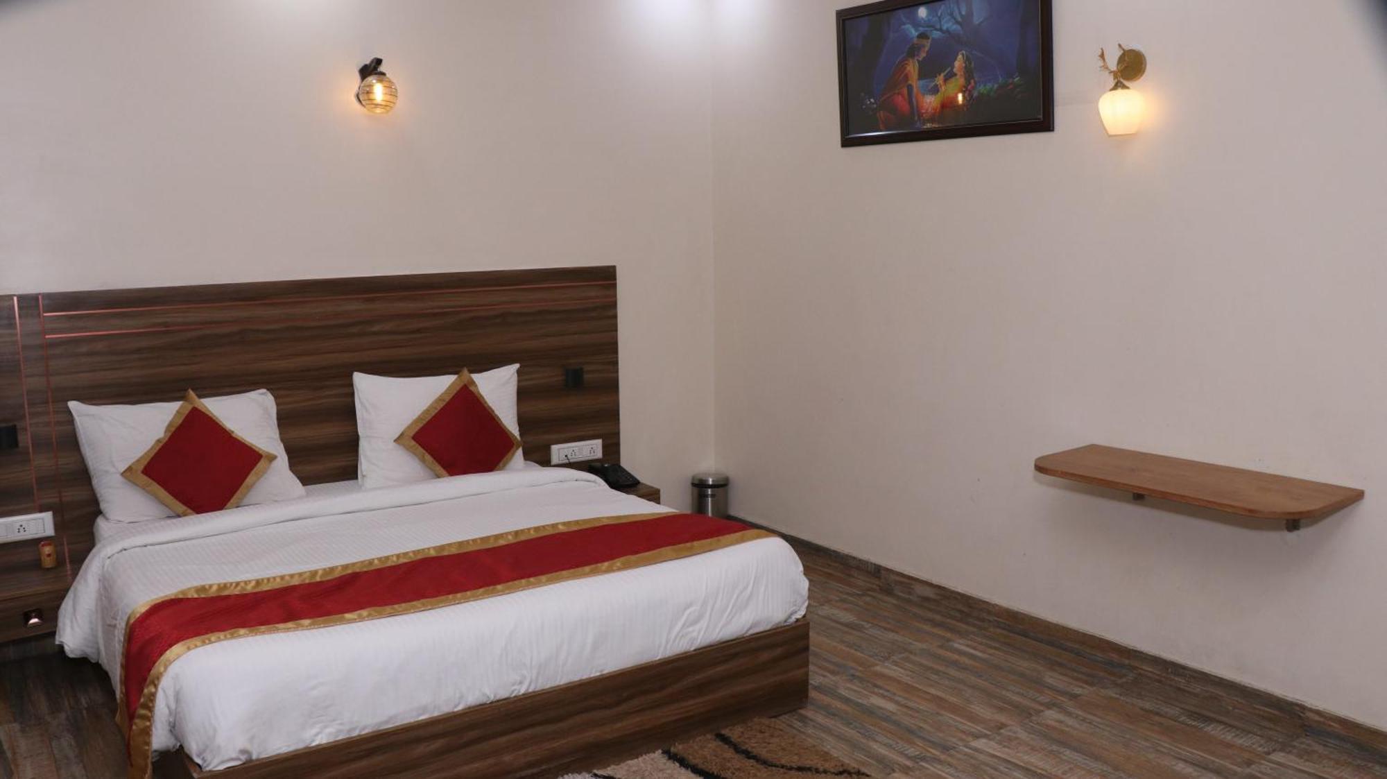 Sarla Hotel Inn Νόιντα Εξωτερικό φωτογραφία